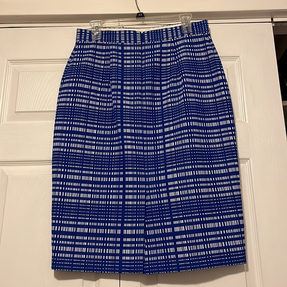 Banana Republic Blue Pencil Skirt! Size 10 - Picture 2 of 10